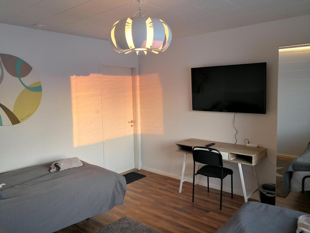 Motel ตอร์นีโอ ภายนอก รูปภาพ