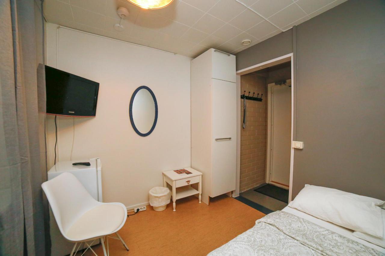 Motel ตอร์นีโอ ภายนอก รูปภาพ