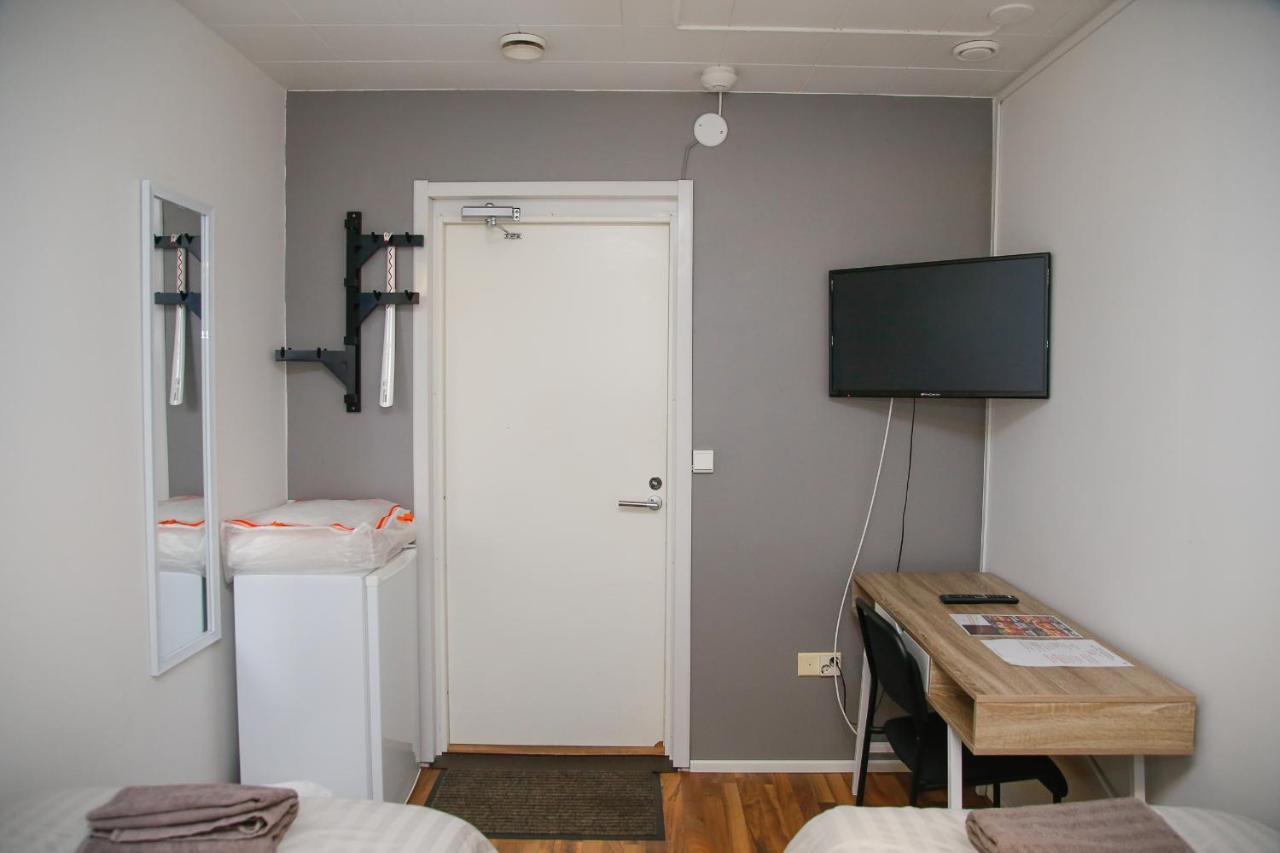 Motel ตอร์นีโอ ภายนอก รูปภาพ